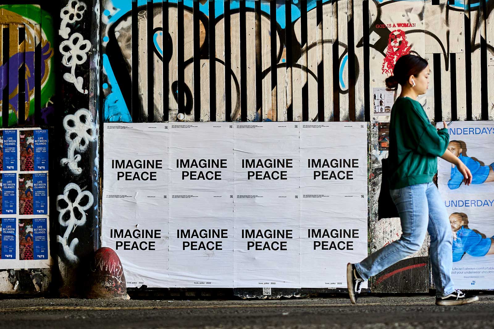 Yoko Ono wants you to IMAGINE PEACE